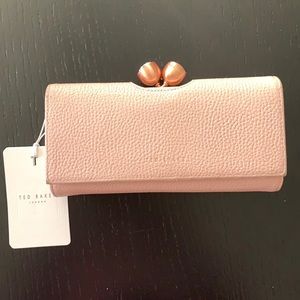 Ted Baker pebbled leather wallet w/original tags